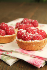 Raspberry tarts