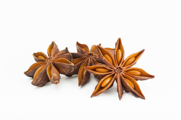 Sternanis