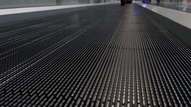 flat escalator - airport treadmill