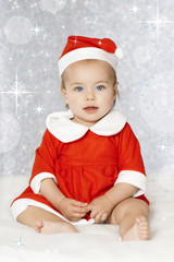 Christmas baby - Baby mit Weihnachtsmannkostüm