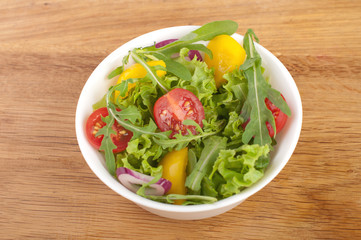 Fresh salad with tomatoes pepper and onions