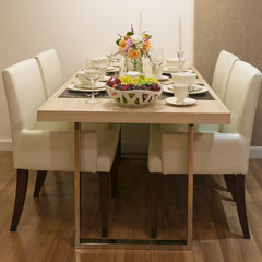Side view of Top wood Dining Table