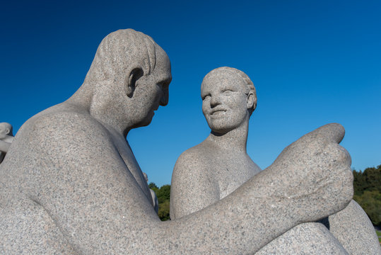 Vigeland park statues man woman