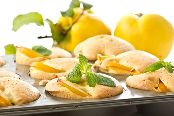 Muffins with quince