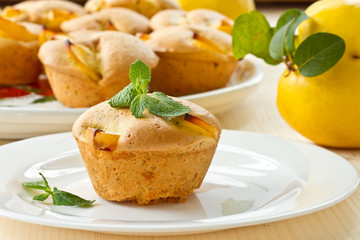Muffins with quince