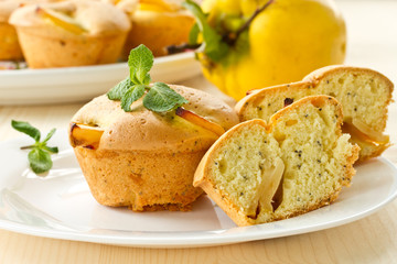 Muffins with quince