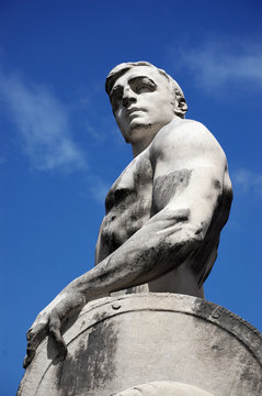 Il Genio della Stirpe (1914) - Sarzana Italy