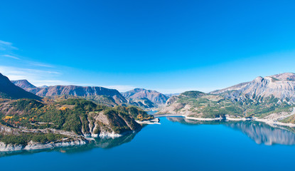 lac de Serre-Pon&ccedil;on