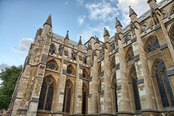 Fototapeta na wymiar Westminster Abbey kościoła w Londynie, Wielka Brytania - Widok z boku