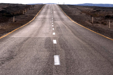 Fototapeta premium Empty road in the desert