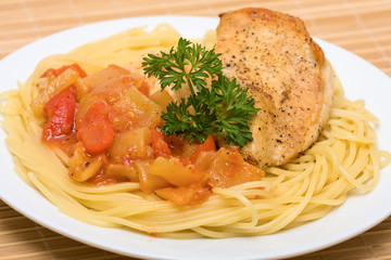 Spaghetti with chicken