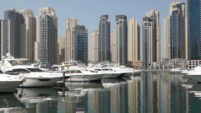 Dubai Yacht still