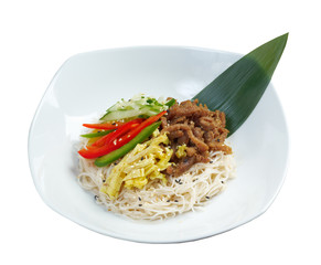 udon noodles with beef