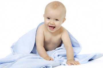 niemowle w ręczniku