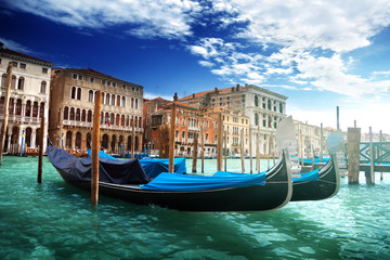 Fototapeta na wymiar gondole w Wenecji, Włochy.
