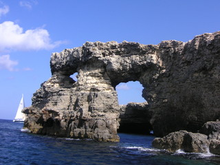 マルタ コミノ島の海岸線