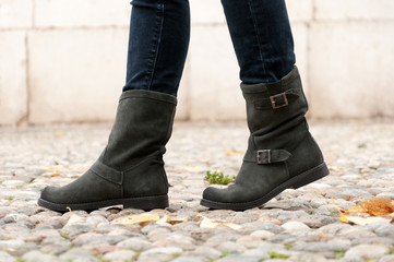 boots for woman outside