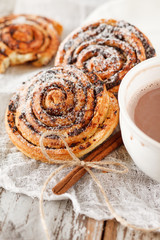 cinnamon rolls with cocoa