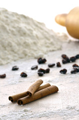 Cinnamon sticks