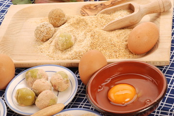 OLIVE ASCOLANE INGREDIENTI