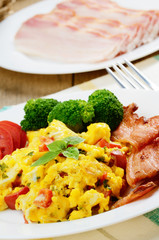 Omelet with bacon