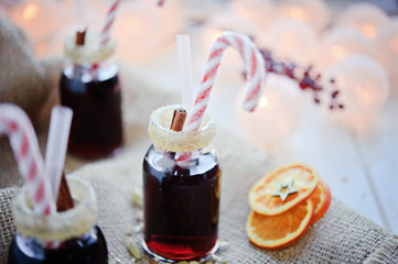 glühwein in kleinen trinkflaschen 01