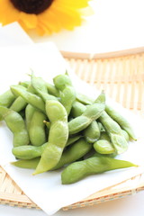 Japanese cuisine, boiled green soybeans