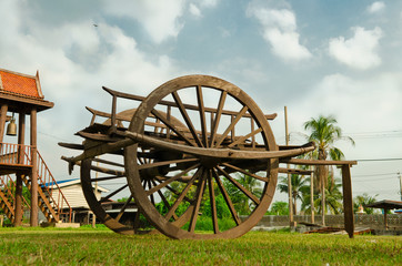 Obraz premium Antique Thai wagon