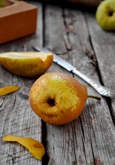 fresh  pears