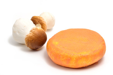 Weichkäse mit Rotschimmel