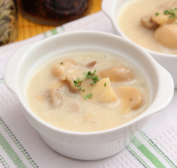 Champignonsuppe