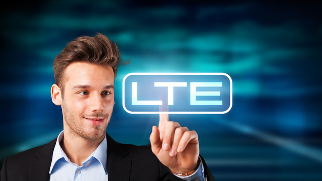 Mann wählt LTE aus