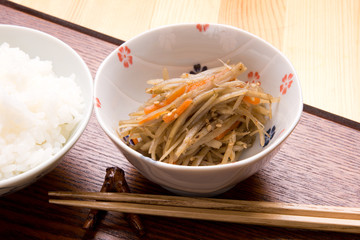 きんぴらごぼう