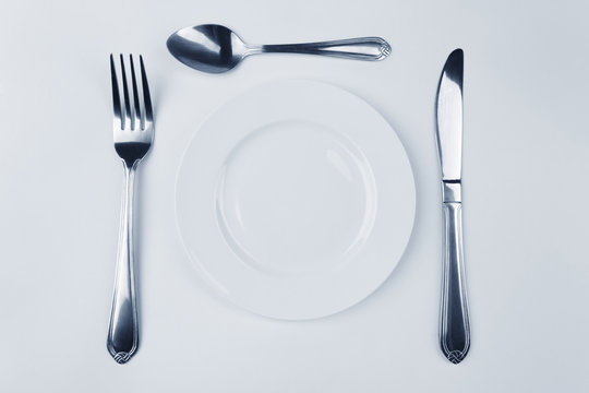 Plate,fork, knife and spoon
