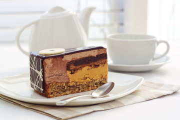 Шоколадно-ореховый торт