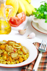 Pumpkin with chickpeas and fried bananas