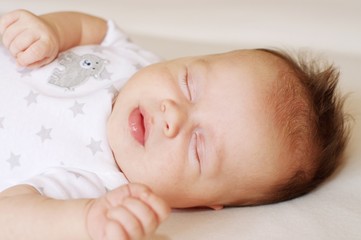 Portrait of the sleeping baby (1,5 months)
