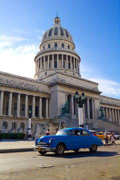 Traffic on Old Havana. Capitolio, Cuba