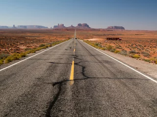 Abwaschbare Fototapete Route 66 Monument Valley Road – soweit das Auge reicht