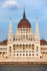 Fototapeta na wymiar Hungarian Parliament Building w Budapeszcie