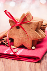 Christmas cookies and spices © Kamila Cyganek
