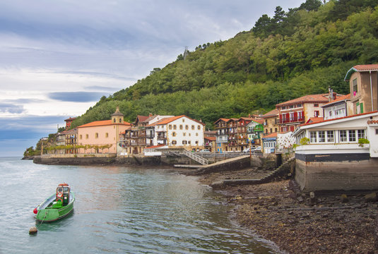Pasajes de San Juan in Guipzcoa