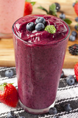 Fresh Organic Blueberry Smoothie