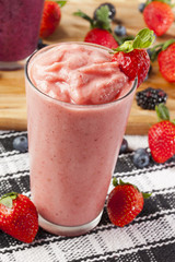 Fresh Organic Strawberry Smoothie