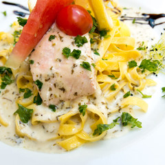 pasta and smoked salmon