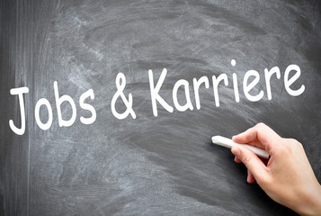 Jobs & Karrire
