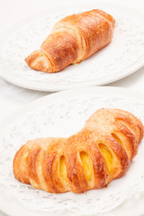 puff with apricot