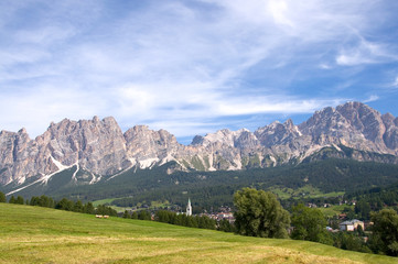 Fototapeta na wymiar Cortina d'Ampezzo - Dolomity - Alpy