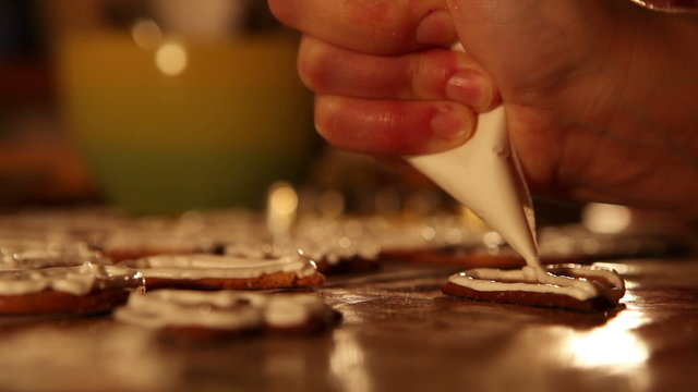 HD Video : Close Up of icing covering Xmas cakes prepare scene