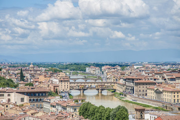 Fototapeta premium The Ponte Vecchio (Old Bridge) in Florence, Italy.